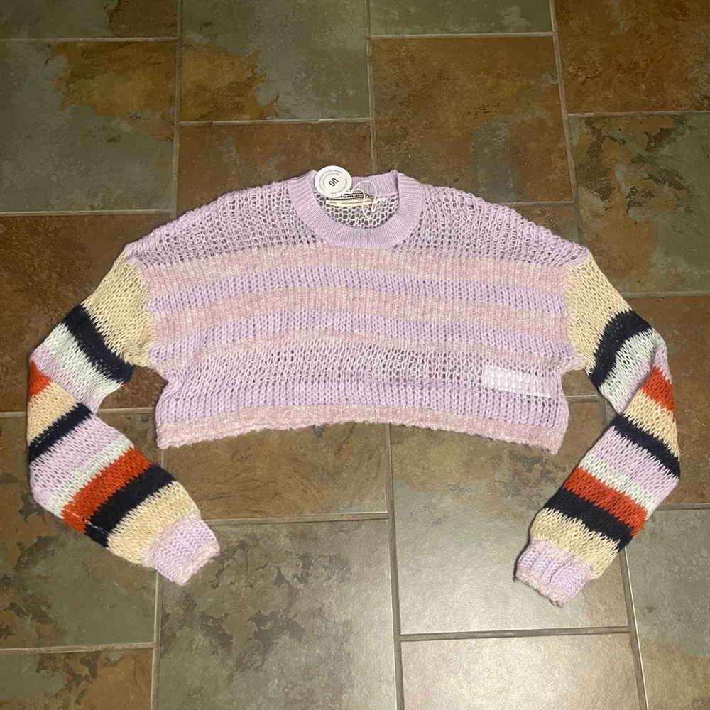 NWT UO Kimchi Blue Adore Sweater - Picture 2 of 6